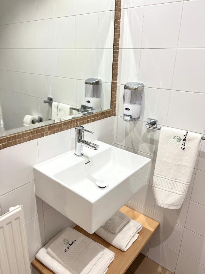 PR La Poetisa Hotel Culleredo Eksteriør billede