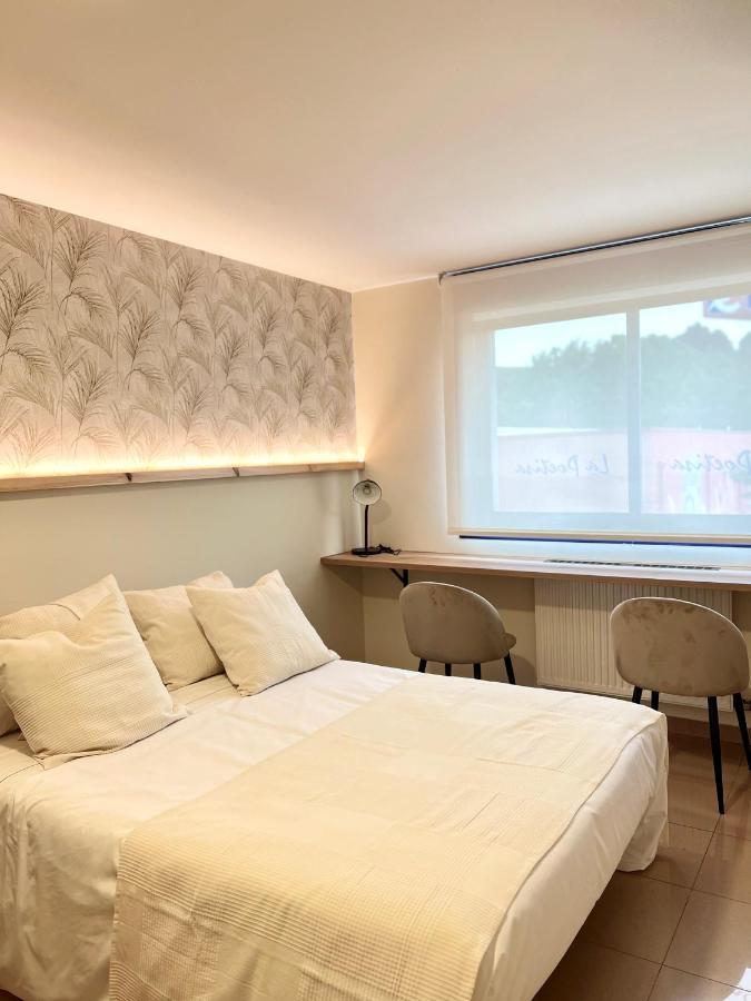 PR La Poetisa Hotel Culleredo Eksteriør billede